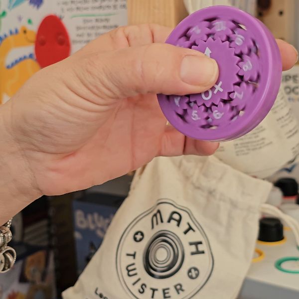 Math Twister juego educativo tablas multiplicar y dividir - Imagen 2